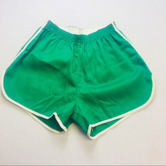 Kelly green athletic shorts Clearance